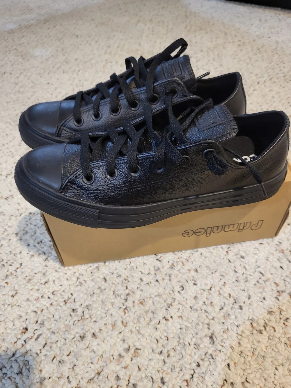 Converse all black